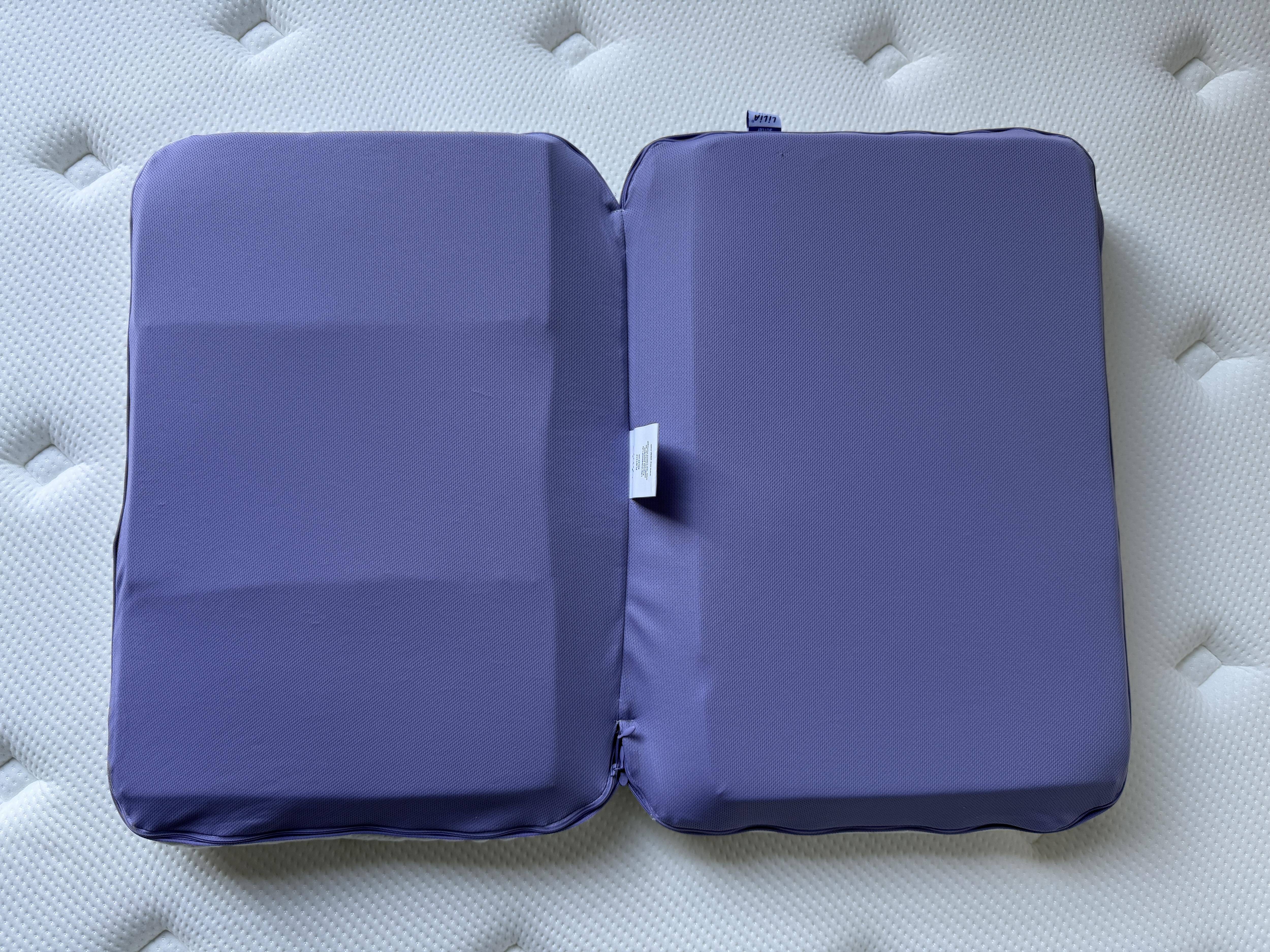 Das Kissen ist in Papier statt in Plastik eingewickelt. Foto: © Sleep Hero